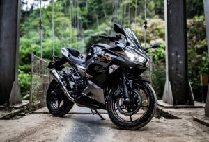 Kawasaki ninja 250 abs for rent in Bali