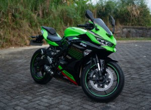 Ninja ZX25R For rent in Bali