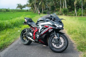 Kawasali ZX25R ABS for rent in Bali