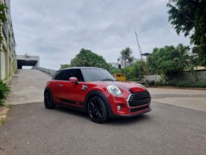 Mini cooper for rent in Bali