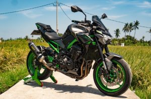Kawasaki Z900 for rent in Bali