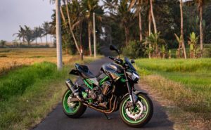 Naked bike Z900 for rent in Bali