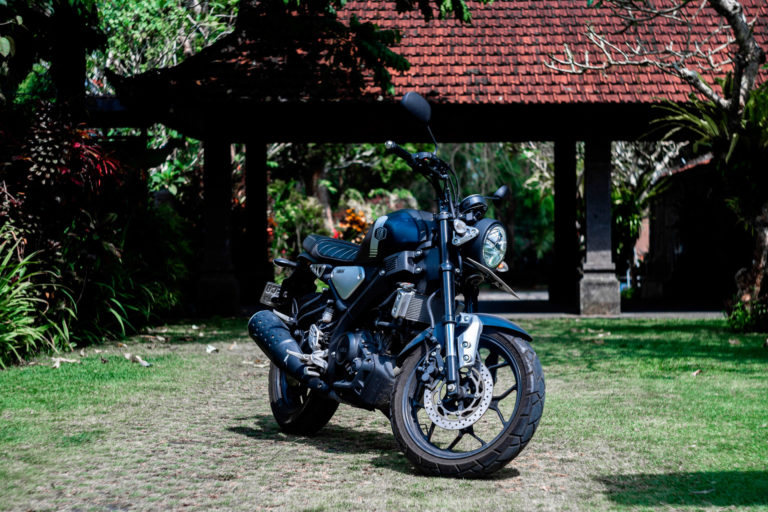 Yamaha XSR 155 Blue for rent in Bali