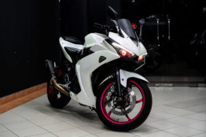 Yamaha R3 for rent in Bali