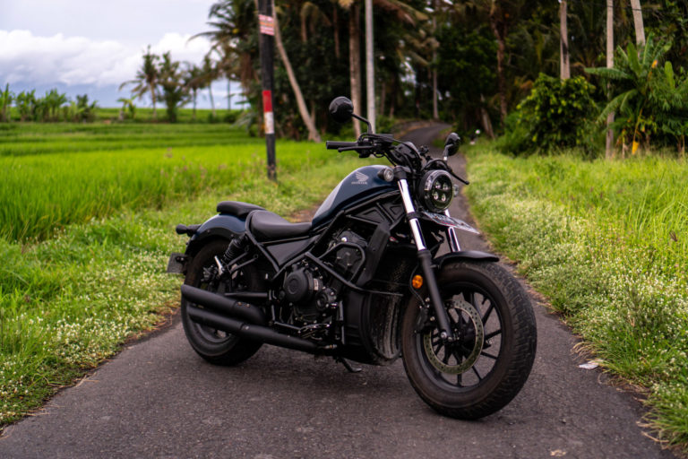 Honda Rebel 500 ABS Blue for rent in Bali