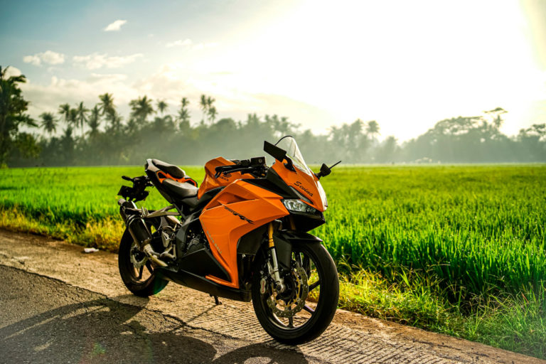 Honda CBR 250RR ABS Forced for rent in Bali