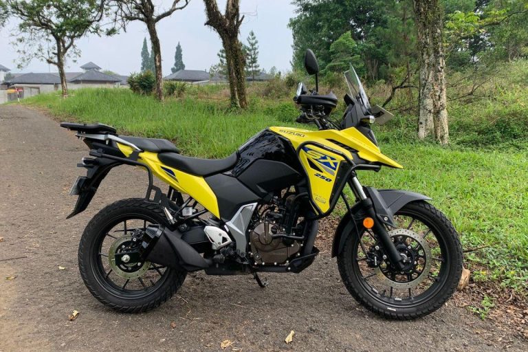 Suzuki V-Strom 250 SX Trail Cruiser for rent in Bali