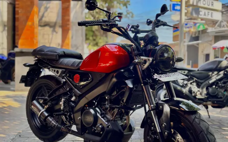 Yamaha XSR 155 Custom Red for rent in Bali